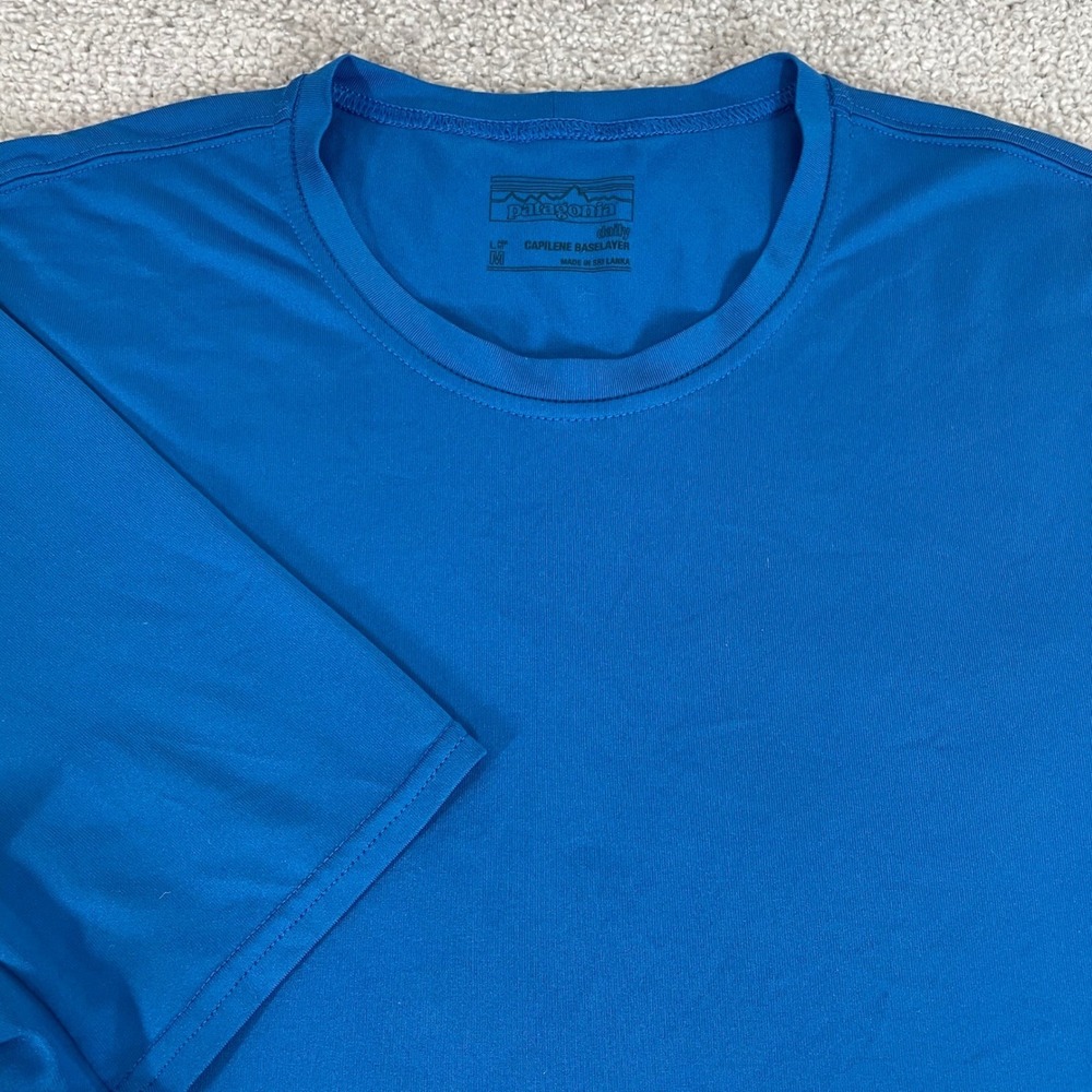Patagonia Mens Capilene Daily Baselayer T Shirt Mens Medium Blue Short Sleeve